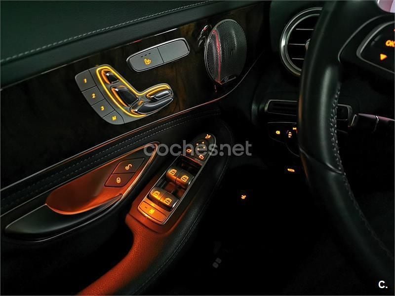 Usado Mercedes C220 Elegance 170 CV (125 kW) 2014 Blanco Berlina