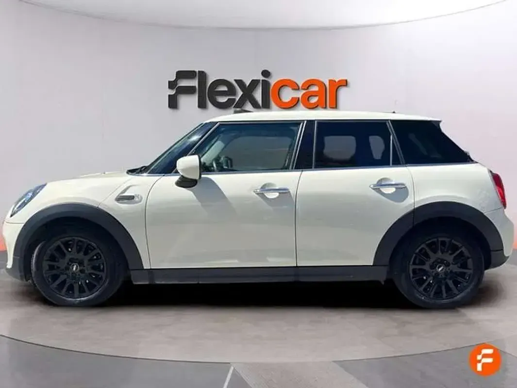 Käytetty Mini Cooper 102 HP (75 kW) 2019 Peessi Viistoperä