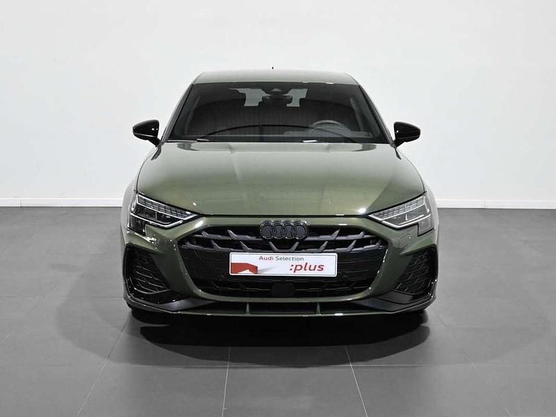 Usado Audi A3 Sportback Comfort 150 CV (110 kW) 2025 Verde Utilitario