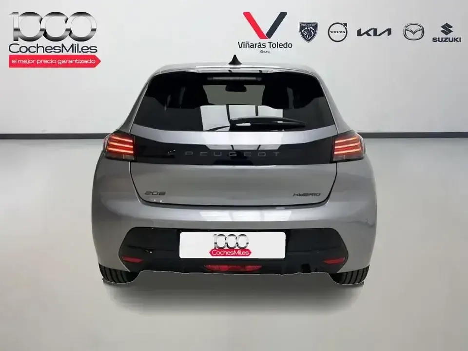 Usado Peugeot 208 Allure 110 CV (80 kW) 2025 Gris Utilitario