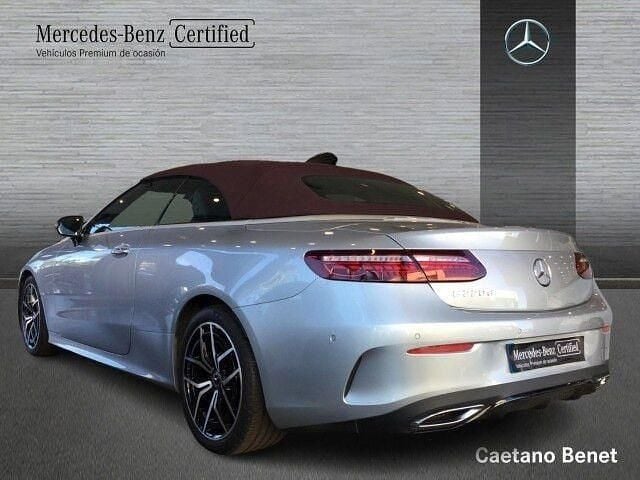Usado Mercedes E220 194 CV (142 kW) 2023 Plata hightech Descapotable