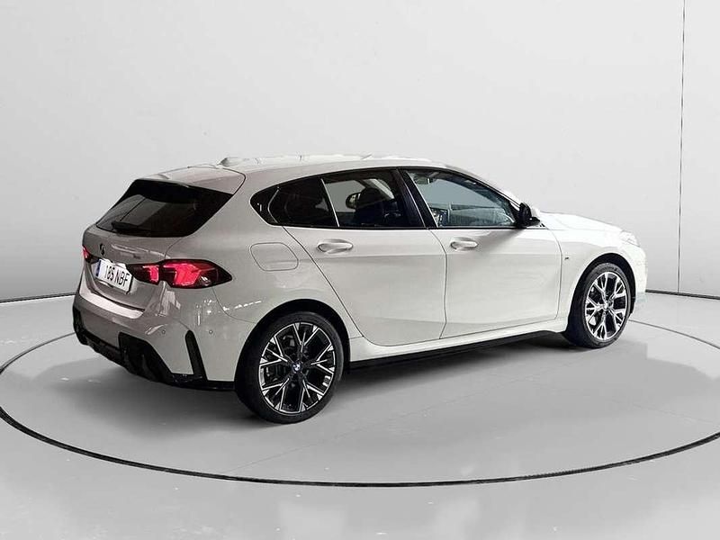 Usado BMW 116 122 CV (89 kW) 2025 Blanco Utilitario