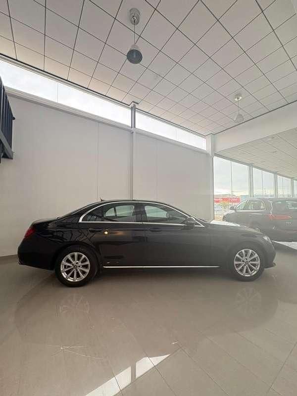 Usado Mercedes E200 150 CV (110 kW) 2018 Negro Berlina