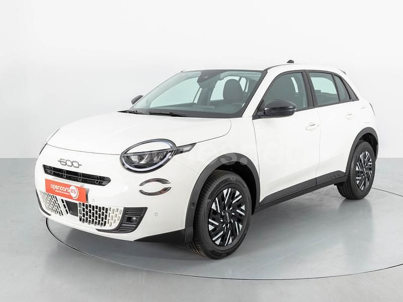 Blanco Nuevo 2025 Fiat 600 SUV | 23.500 € (Precio justo) - Imagen 1/4