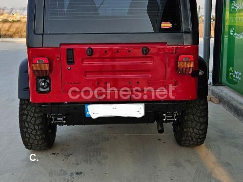 Usado Jeep Wrangler 121 CV (88 kW) 1995 Rojo SUV