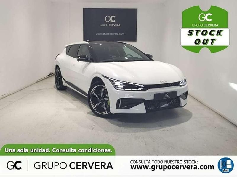 Blanco Usado 2023 Kia EV6 4 SUV | 39.990 € - Imagen 1/4