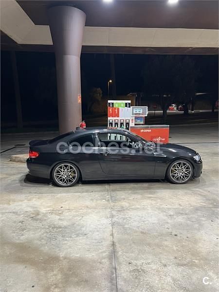 Usado BMW 325 218 CV (160 kW) 2007 Negro Coupe