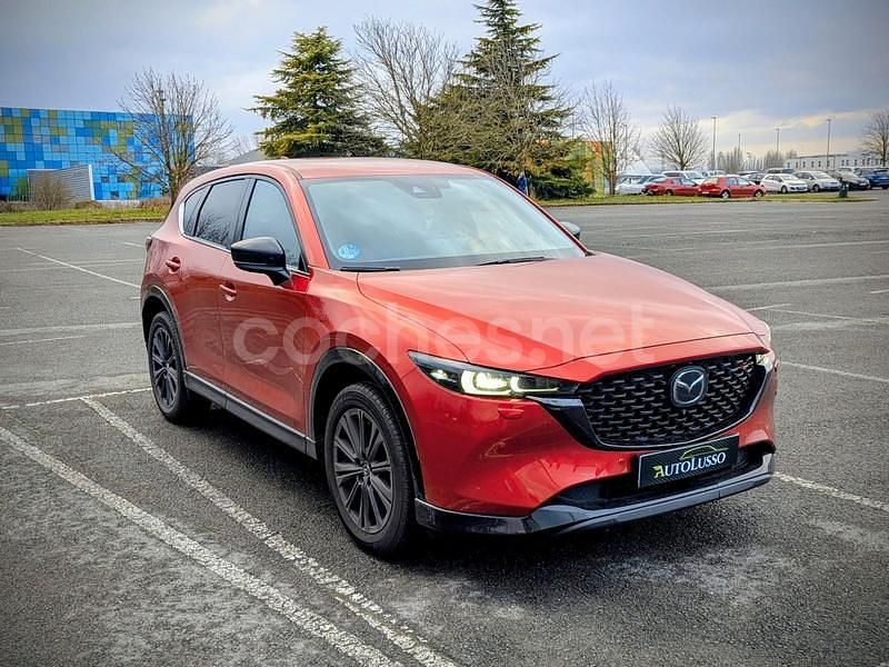 Rojo Usado 2024 Mazda CX-5 Homura-Line SUV | 31.990 € (Precio justo) - Imagen 1/4