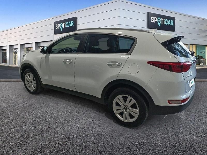 Usado Kia Sportage 132 CV (97 kW) 2018 Blanco SUV
