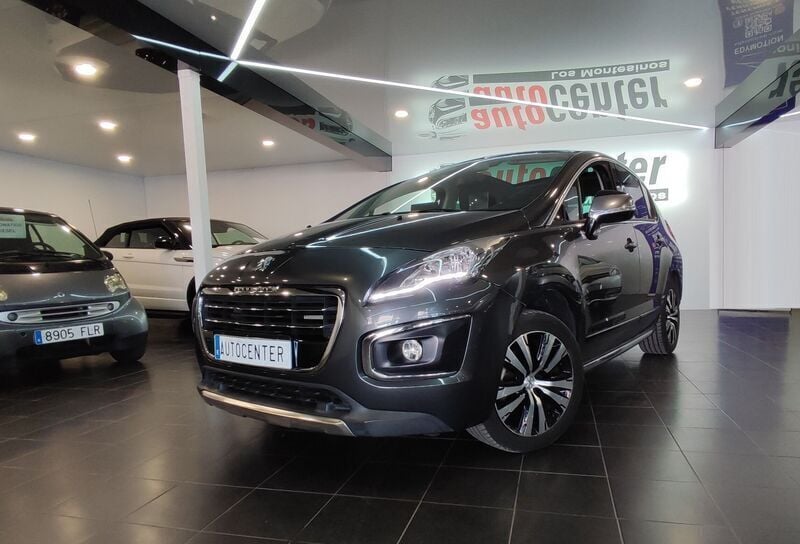 Gris / plata Usado 2015 Peugeot 3008 Berlina | 14.900 € - Imagen 1/4
