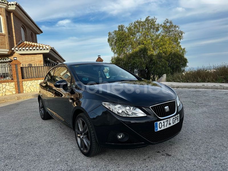 Negro Usado 2010 Seat Ibiza Berlina | 4500 € (Precio justo) - Imagen 1/4
