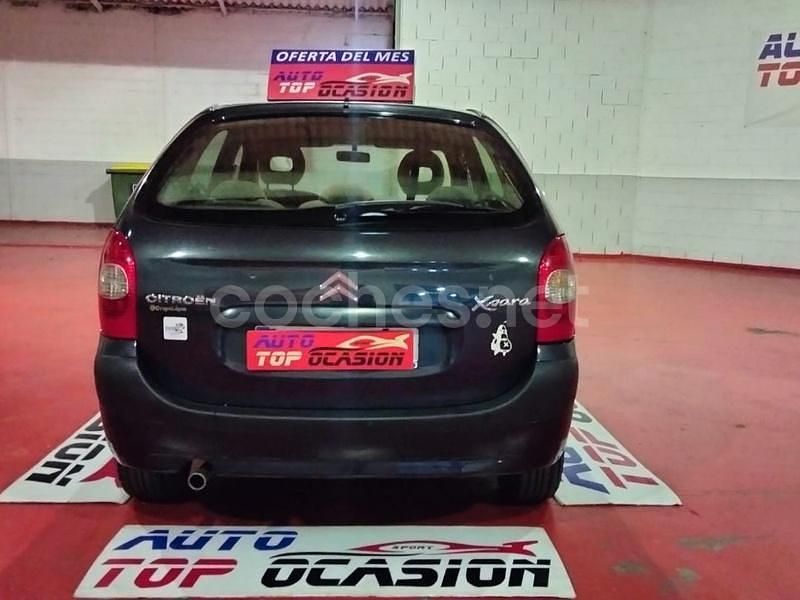 Usado Citroën Xsara Picasso Exclusive 110 CV (80 kW) 2007 Azul Monovolumen