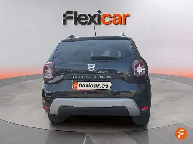 Usado Dacia Duster Ambiance 115 CV (84 kW) 2018 Negro SUV