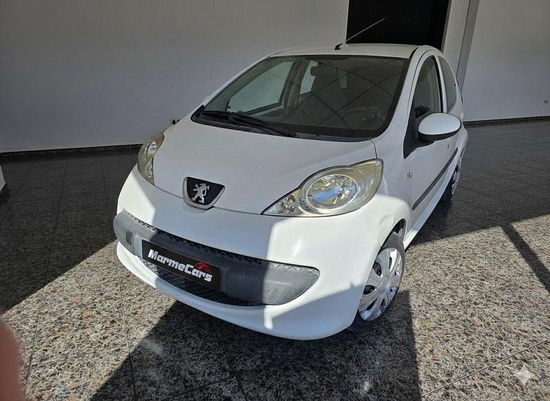 Occasion Peugeot 107 54 ch (39 kW) 2007 Blanc Citadine