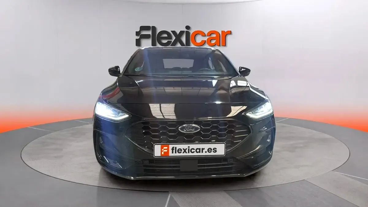 Usado Ford Focus ST-Line 155 CV (114 kW) 2023 Negro Berlina