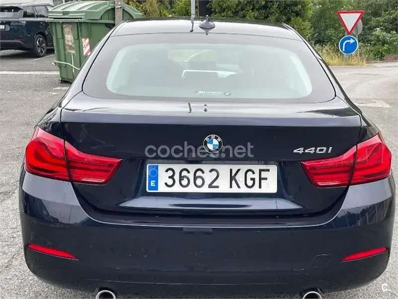 Usado BMW 440 Sport Line 326 CV (239 kW) 2017 Azul Coupe