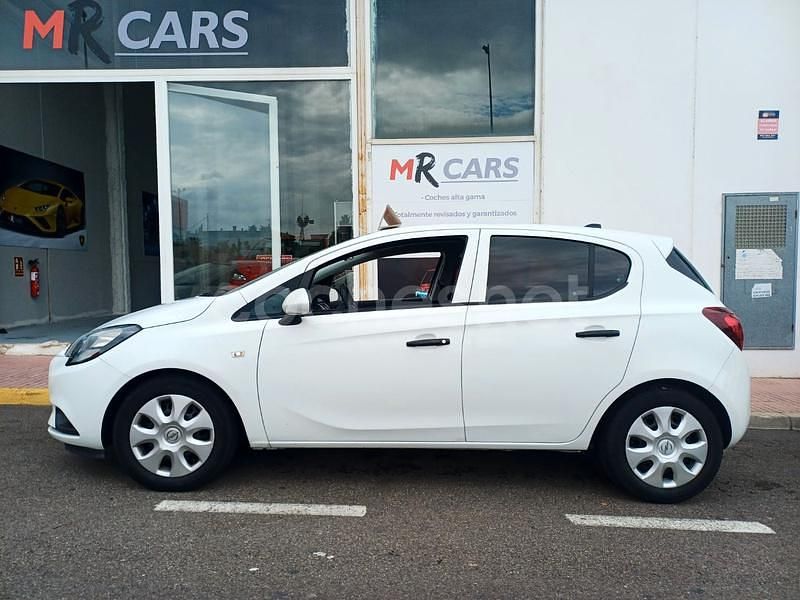 Usado Opel Corsa Expression 75 CV (55 kW) 2017 Blanco Berlina