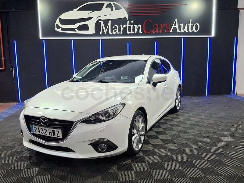 Käytetty Mazda 3 Luxury 150 HP (110 kW) 2014 Valkoinen Sedan