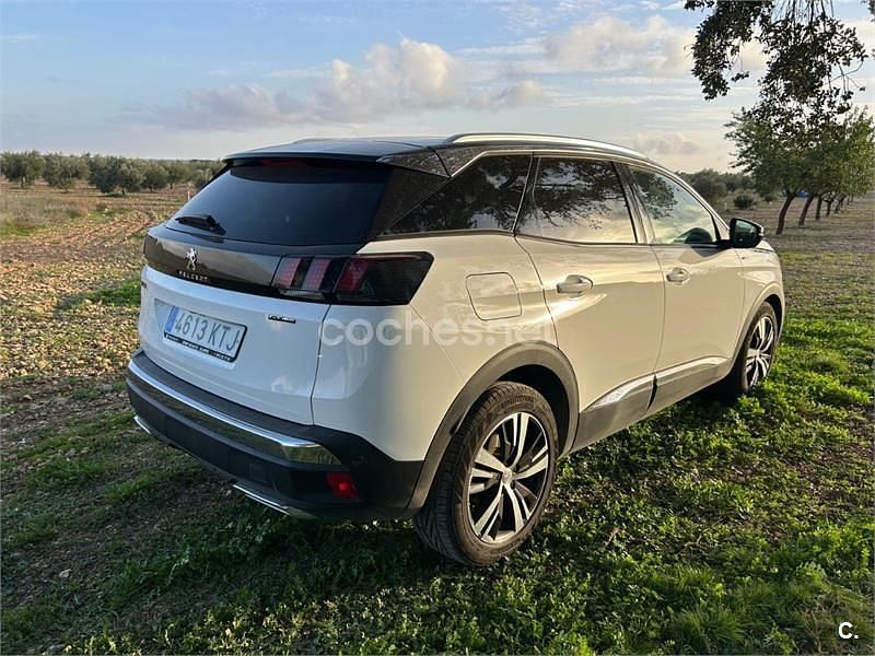 Usado Peugeot 3008 GT-line 130 CV (95 kW) 2019 Blanco SUV