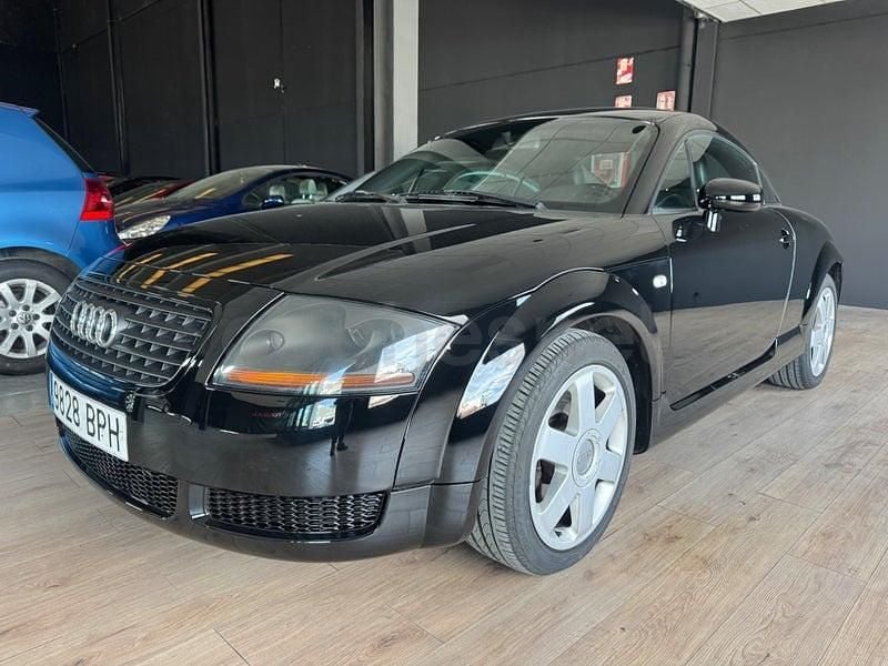 Usado Audi TT 180 CV (132 kW) 2000 Negro Coupe