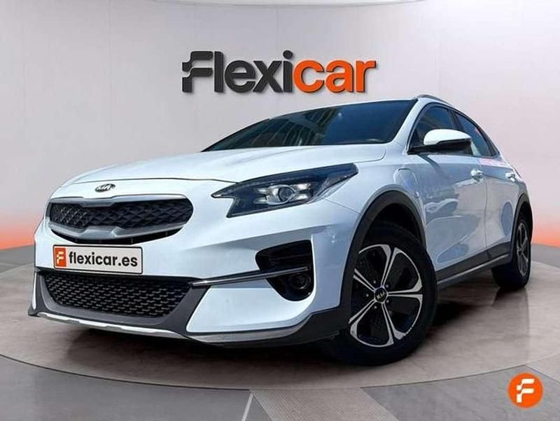 Usado Kia XCeed 141 CV (103 kW) 2020 Blanco SUV