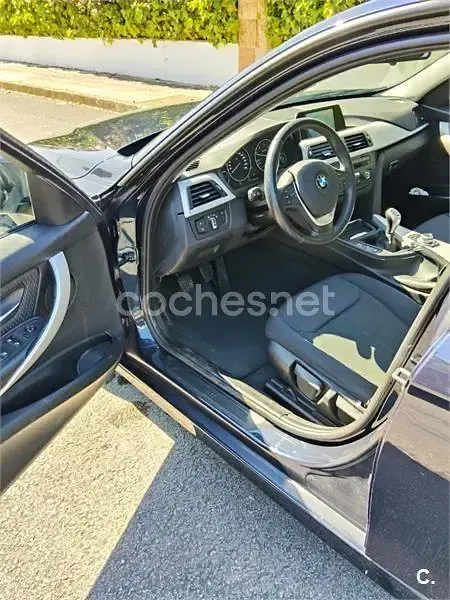 Usado BMW 320 184 CV (135 kW) 2014 Azul Berlina