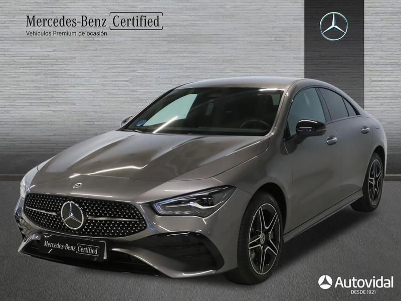 Gris Usado 2024 Mercedes CLA250e Berlina | 42.900 € (Precio justo) - Imagen 1/4