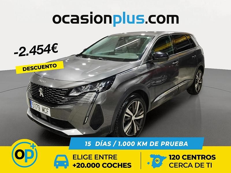 Usado Peugeot 5008 Allure 130 CV (95 kW) 2022 Gris SUV
