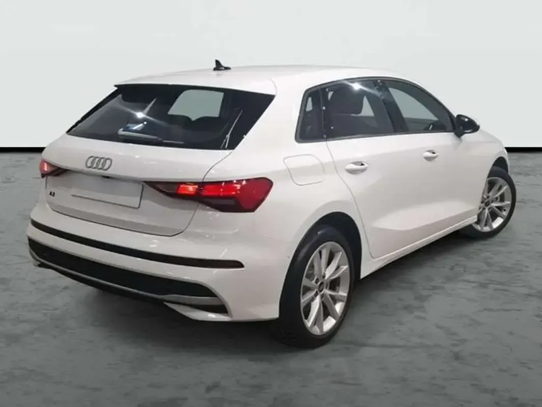 Nuevo Audi A3 204 CV (150 kW) 2026 Blanco Berlina
