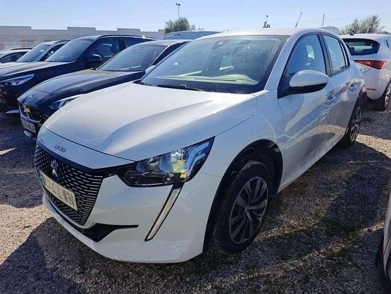 Usado Peugeot e-208 Allure 100 kW (136 CV) 2021 Blanco Utilitario