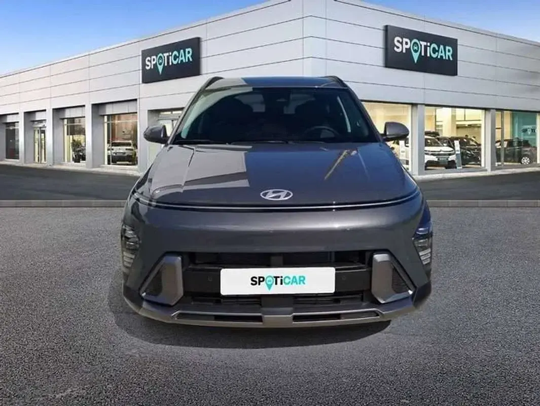 Nuevo Hyundai Kona 101 CV (74 kW) 2026 Gris SUV