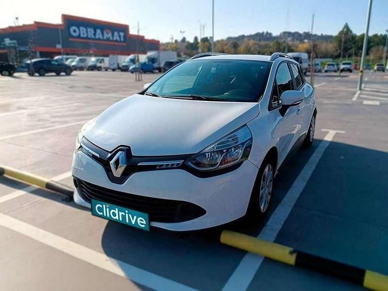 Usado Renault Clio GrandTour Expression 75 CV (55 kW) 2015 Blanco Familiar