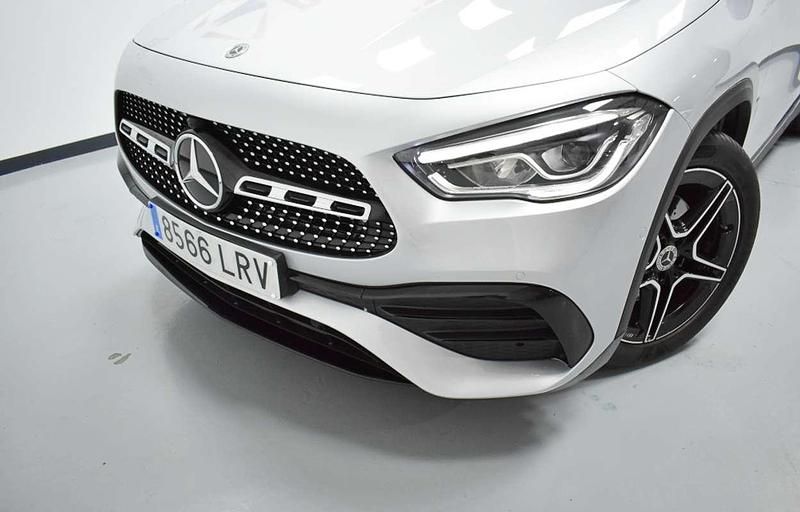 Usado Mercedes GLA200 150 CV (110 kW) 2021 Gris SUV