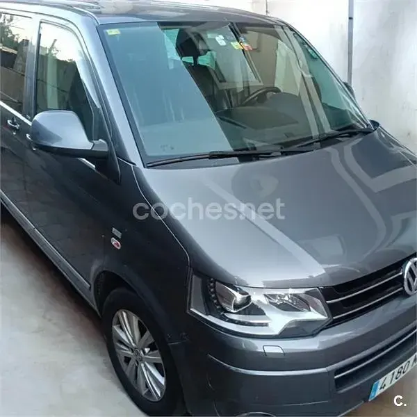 Usado VW Multivan Highline 180 CV (132 kW) 2014 Gris / plata Monovolumen
