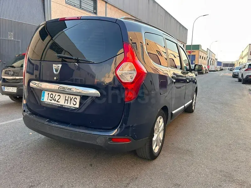 Usado Dacia Lodgy Ambiance 90 CV (66 kW) 2014 Azul Monovolumen