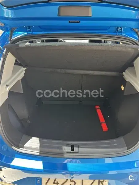 Usado MG ZS Luxury 111 CV (81 kW) 2022 Azul SUV