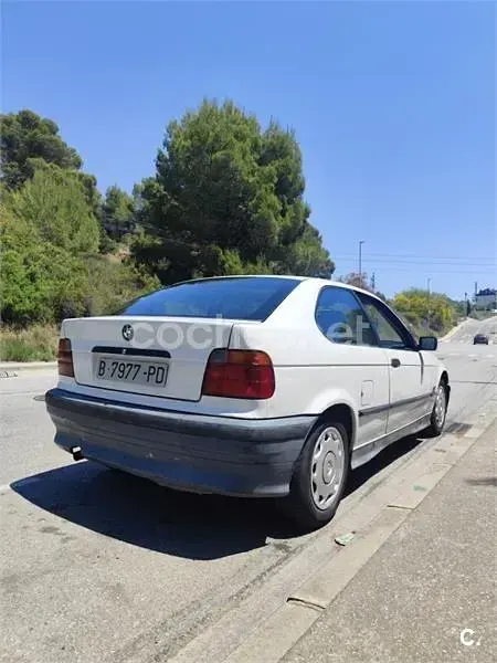 Usado BMW 316 100 CV (73 kW) 1994 Blanco Coupe