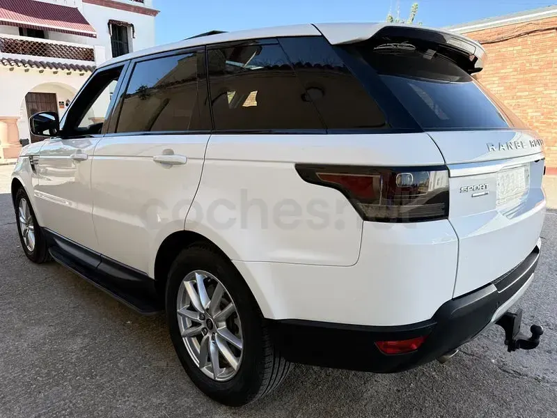 Usado Land Rover Range Rover SE 258 CV (189 kW) 2014 Blanco SUV