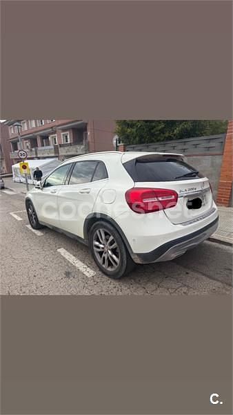 Usado Mercedes GLA200 Style 136 CV (100 kW) 2016 Blanco SUV
