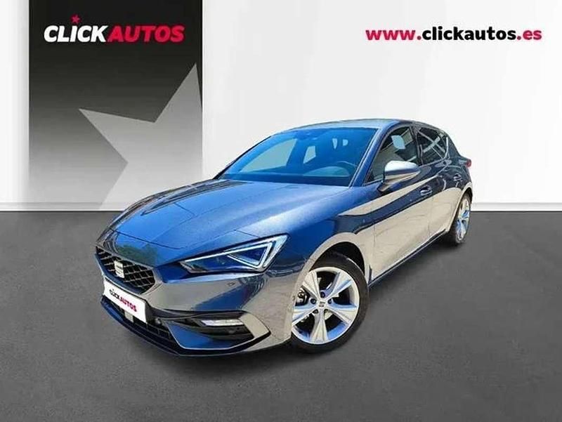 Usado Seat Leon FR 150 CV (110 kW) 2025 Gris Utilitario