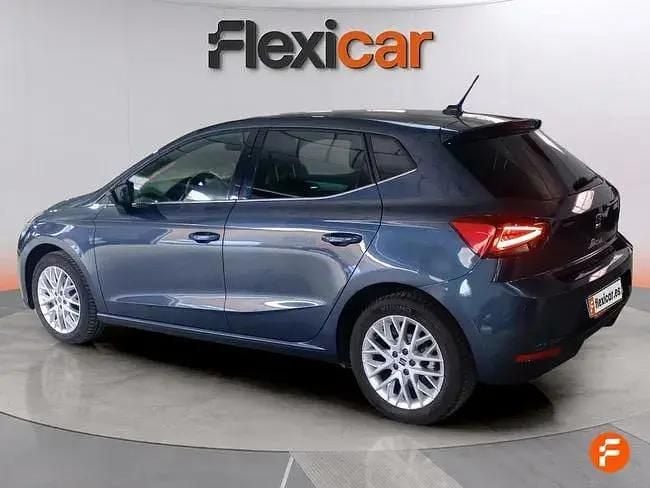 Usado Seat Ibiza 110 HP (80 kW) 2024 Cinzento Sedan