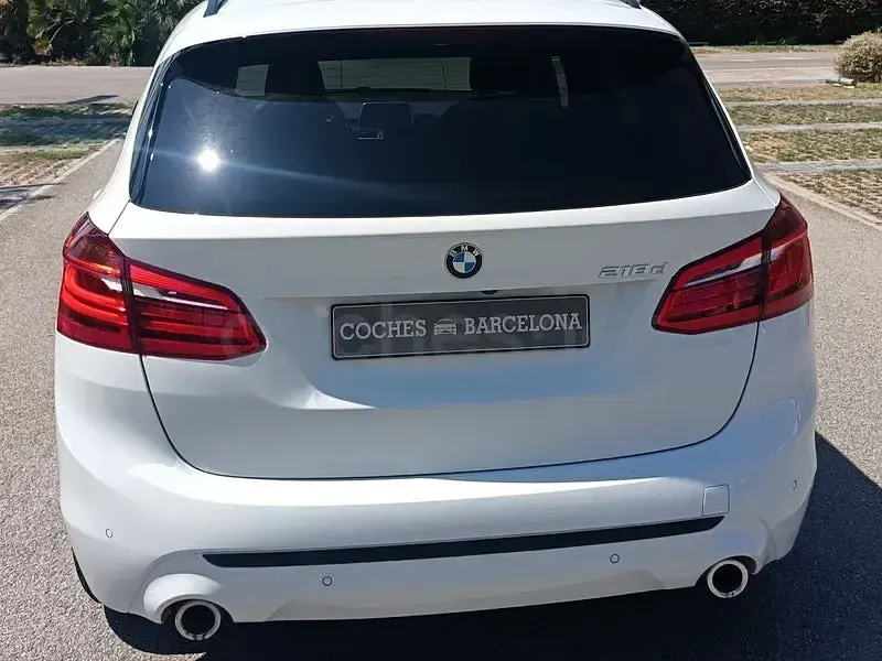 Usado BMW 218 Comfort Edition 150 CV (110 kW) 2021 Blanco Coupe