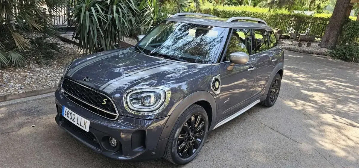 Usado Mini Cooper Countryman 220 CV (161 kW) 2021 Gris SUV