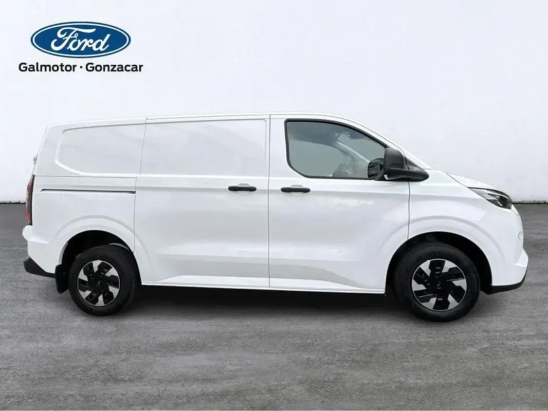 Nuevo Ford E-Transit Trend 100 kW (136 CV) 2025 Blanco Van