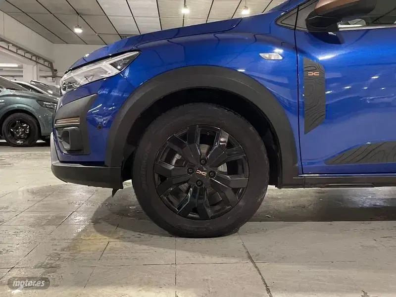 Usado Dacia Sandero Extreme 110 CV (80 kW) 2024 Azul Berlina