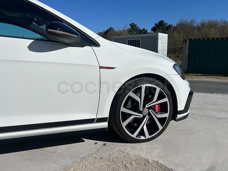 Usado VW Golf VII GTI Clubsport 265 CV (194 kW) 2016 Blanco Berlina