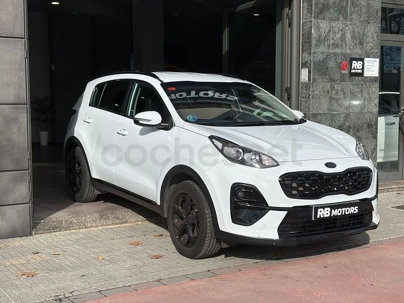 Usado Kia Sportage 136 CV (100 kW) 2021 Blanco SUV