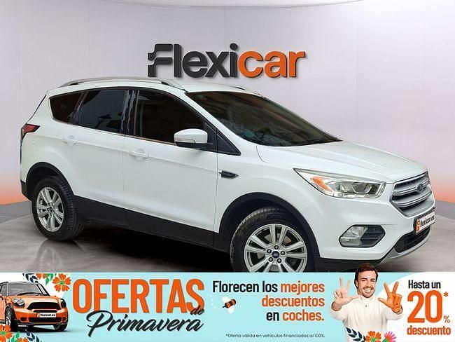 Usado Ford Kuga Business Edition 150 CV (110 kW) 2017 Blanco SUV