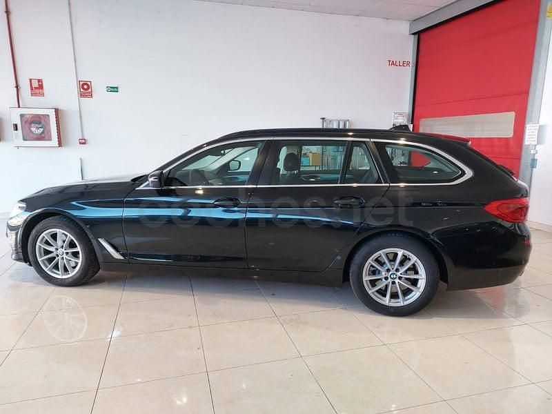 Usado BMW 520 190 CV (139 kW) 2018 Negro Familiar