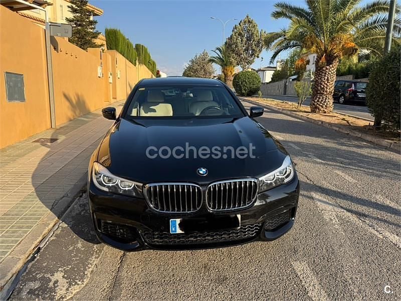 Negro Usado 2018 BMW 730 Shadowline Berlina | 40.900 € (Precio justo) - Imagen 1/4
